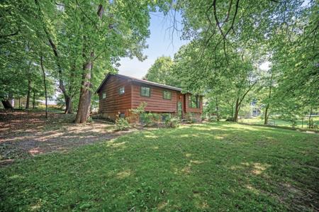 5831 Hobe Lane