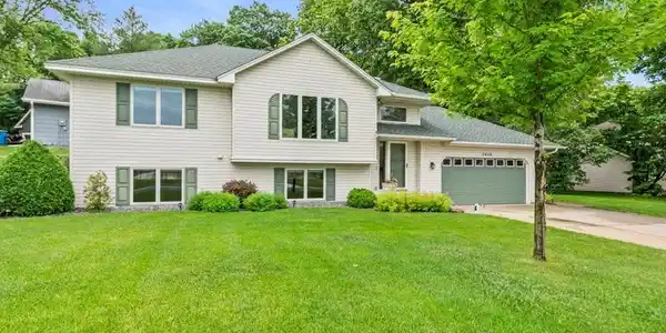 2458 Lost Lake