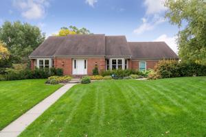 4590 Magnolia N