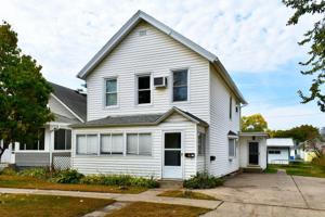 517 Chatfield