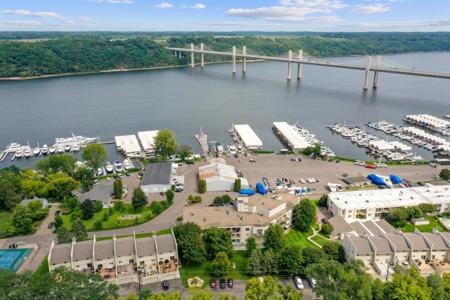 6375 Saint Croix N