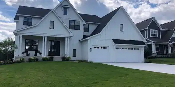 3674 Woodland Cove