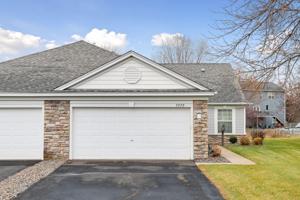 7979 Pinnacle NE