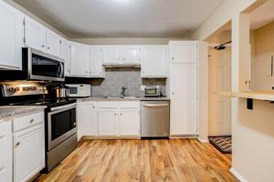 4385 Trenton N