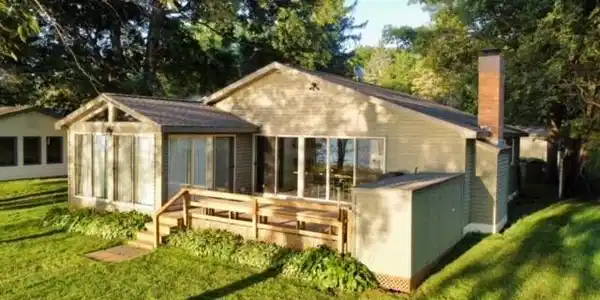 21569 325th