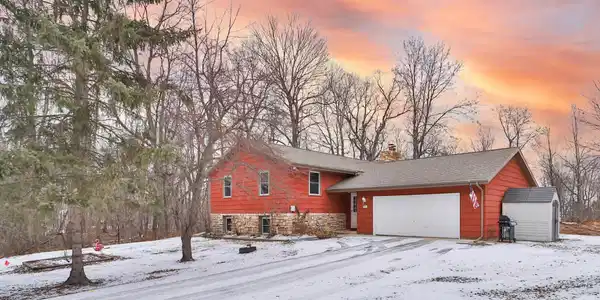 46718 Melody Lane