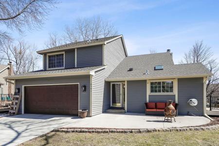 6591 Foxtail Court