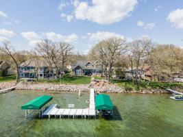 11033 Shore