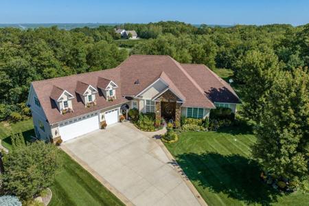 2205 Wildwood