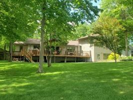 16449 Sugar Island