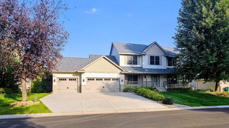 3032 Kagen Avenue NE