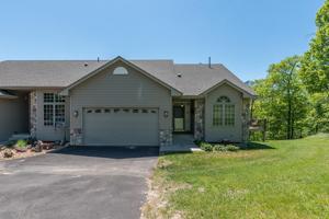 8087 Pine Point