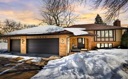 3959 Mckinley NE