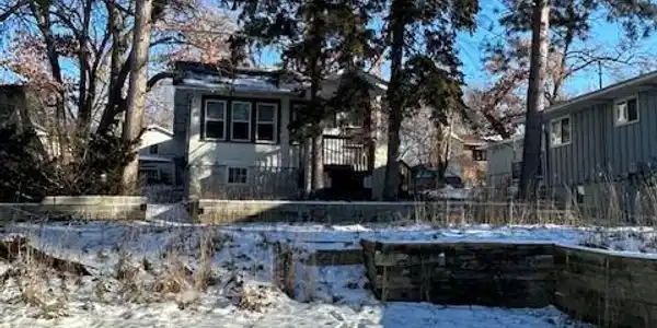 1140 Mahtomedi