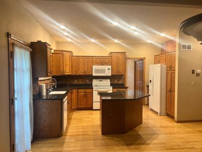 10822 Steamboat Loop NW