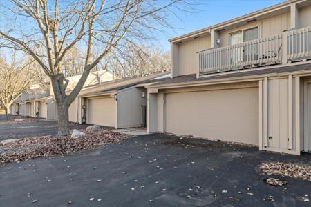 1725 Archer Court