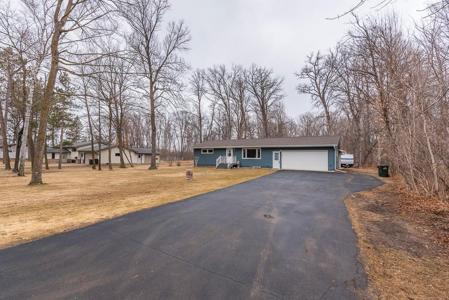 4894 Noka Trail