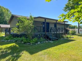 2247 Lake Shore NW