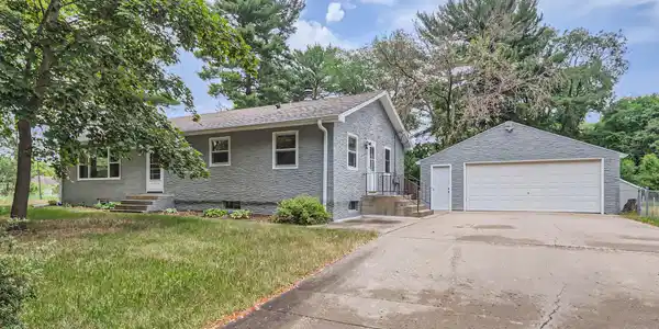 3153 216th NW