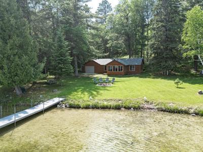 3931 Red Wing Trail NE
