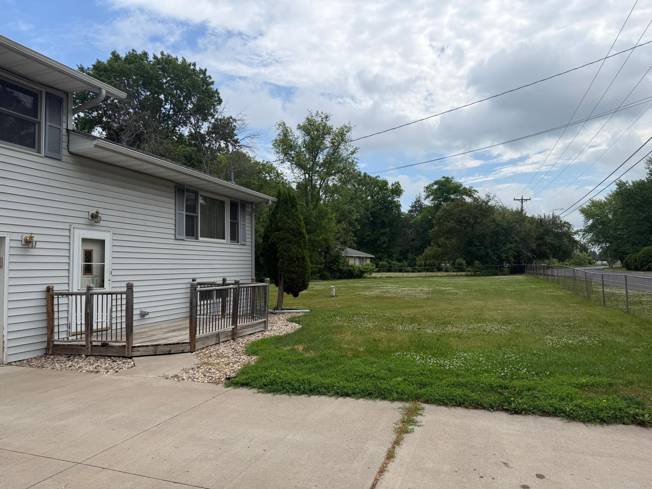 Image 1 Image 1