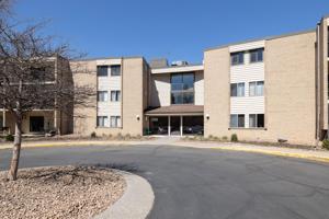 11160 Anderson Lakes
