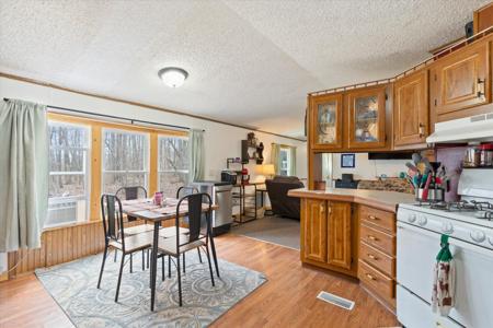 1685 Timber Lane