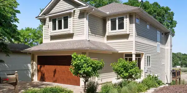 4568 Denbigh