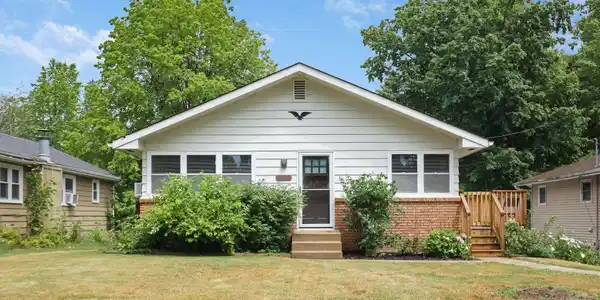 2168 Cedar