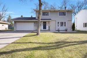 2229 40th NE