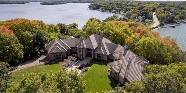 5750 Hardscrabble