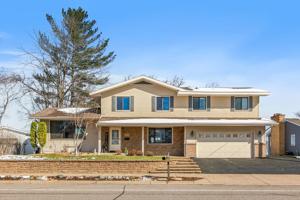 1836 Main NW