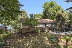 16152 Lakeside SE