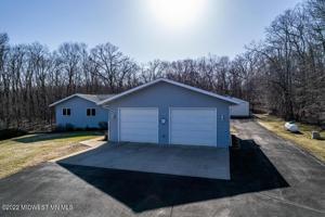 11252 Eagle Lake