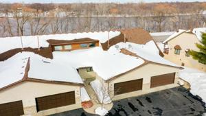 660 Riverview