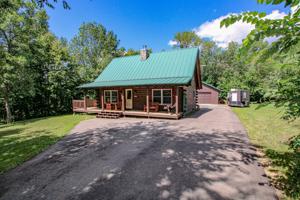 3525 Wahtomin NW