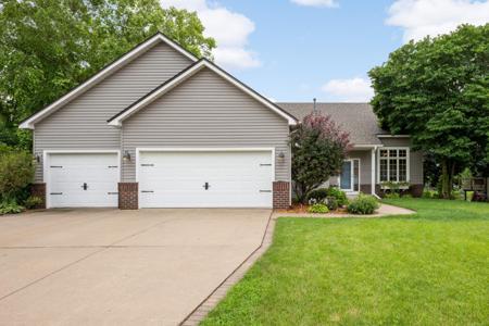 1580 Meadowview Trail