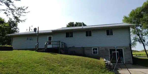 132 Pleasant View