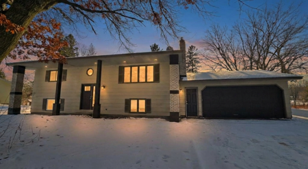 1431 Powell Street N