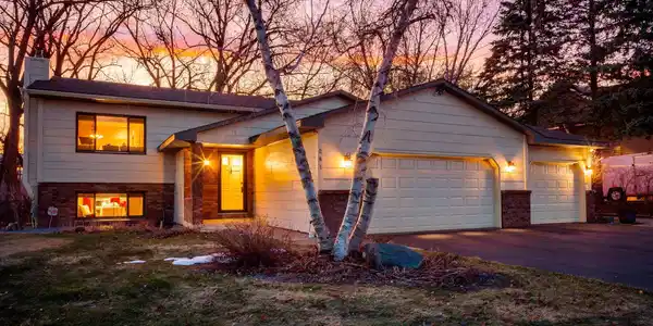 281 Woodridge Drive