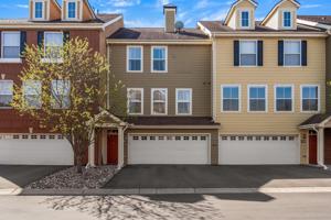 10255 Bleeker