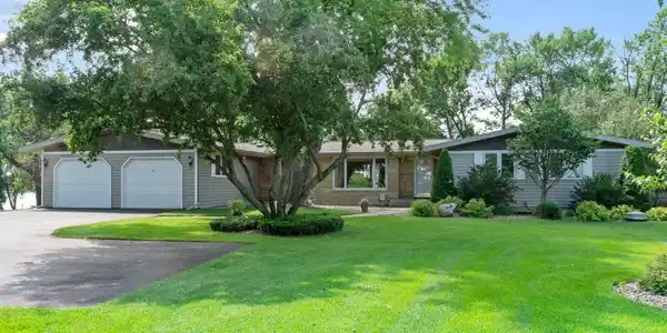5500 N Shore Court
