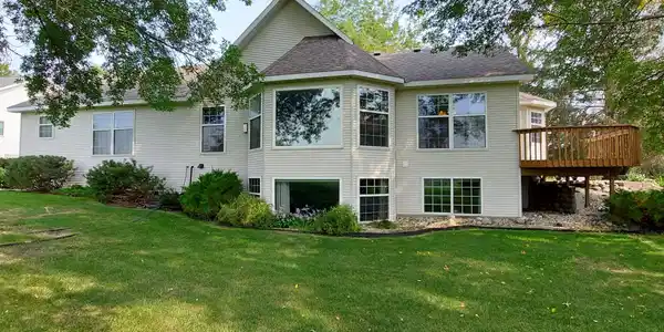 3413 Eagle Ridge E
