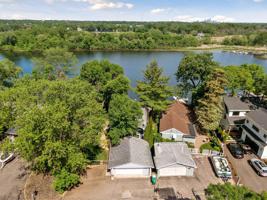 1507 Medicine Lake