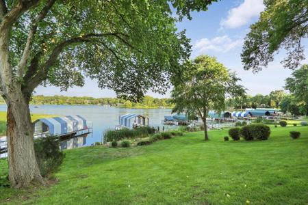 4465 Forest Lake Landing