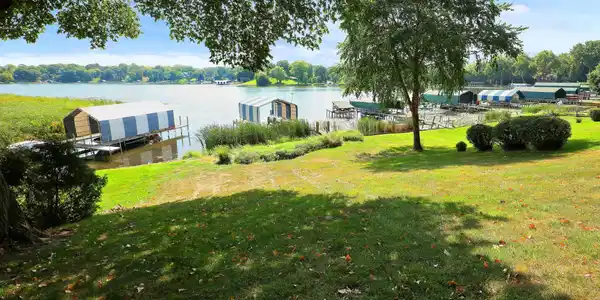 xxxx Forest Lake