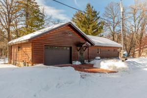 1935 White Pine Point SW