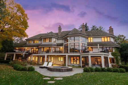 2505 Cedar Point Drive