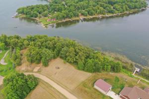 Lot 13 Cihlars Point SW