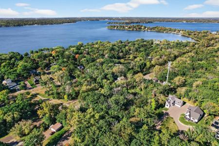 1610 Briarwood Avenue